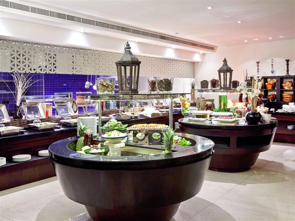 Novotel Deira Creekside Hotel 4*